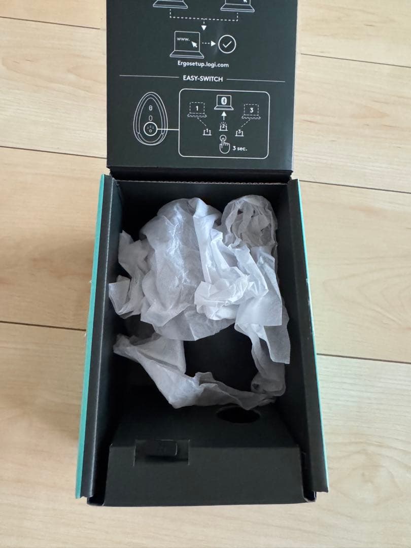 使用わずか　Logicool MX VERTICAL マウス