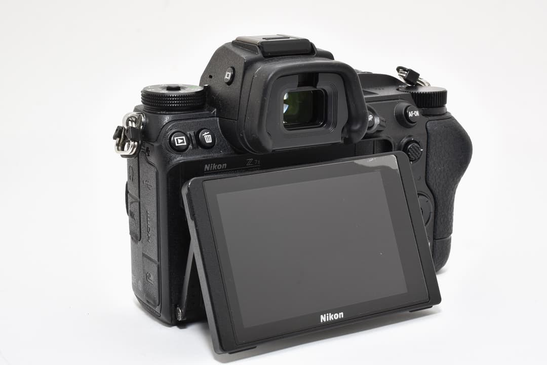■3953ショットの極上品■ ニコン Z7II #C943