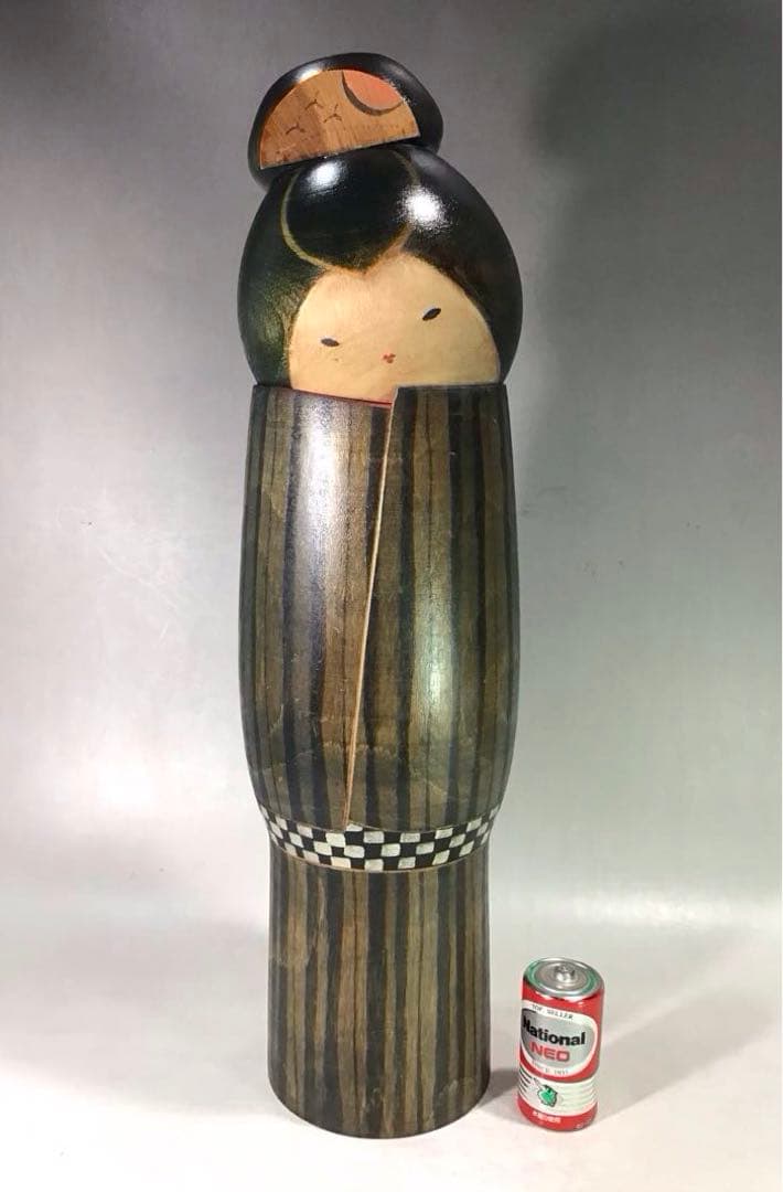 昭和レトロ 関口三作 黄綬褒章受賞 創作こけし 彩色木彫 郷土玩具 こけし 人形
