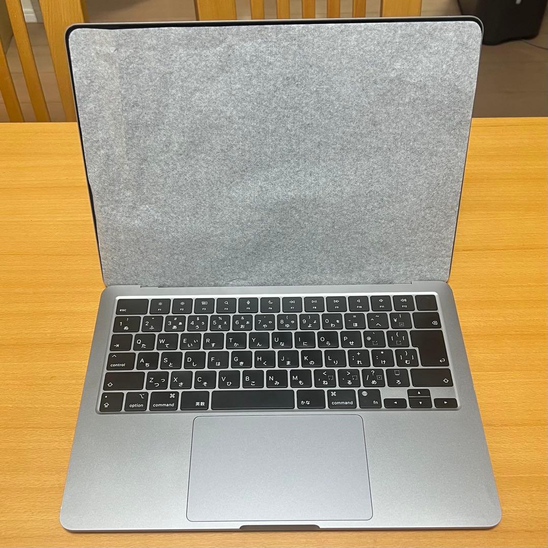 修理保証有 箱付きMacAirM2 13.6インチ 8GBメモリ256GBSSD