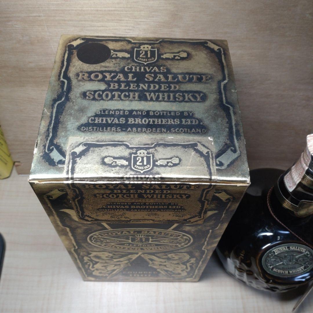 ロイヤルサルート 21年 ／茶色 【未開封】【古酒】