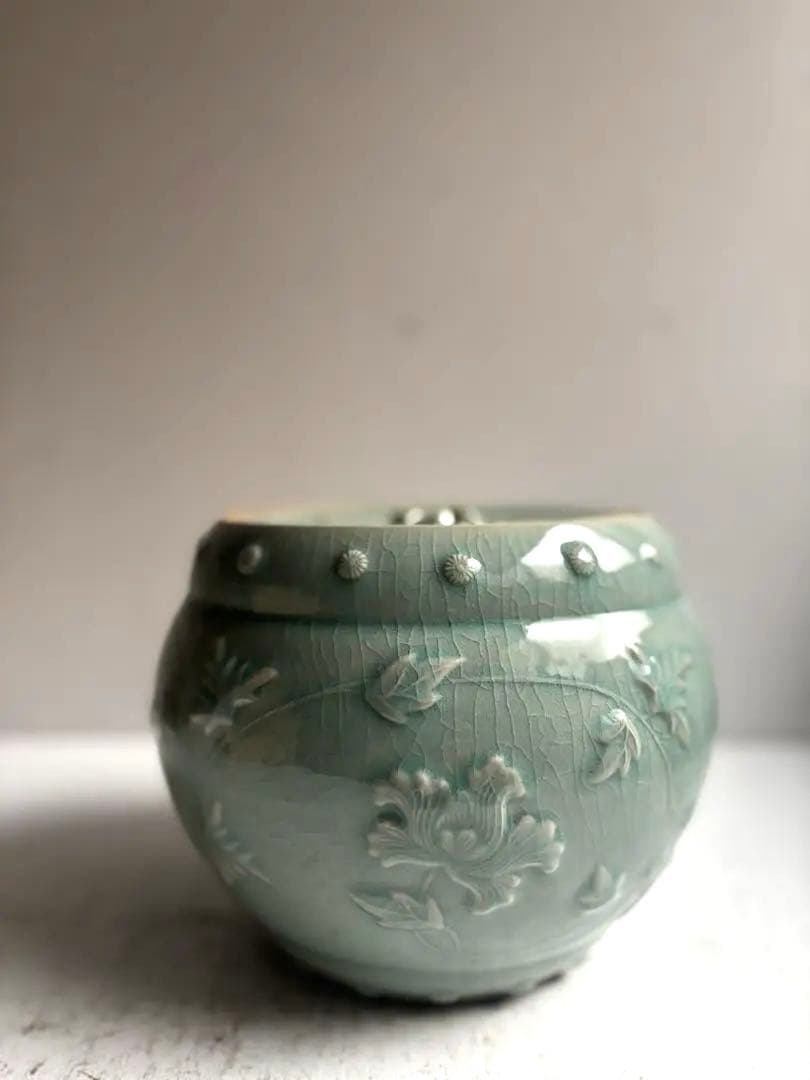 913 湖巖美術館所藏 東國窯 赫山方澈柱作 草蔓文高麗青磁水指 茶道具 高島屋
