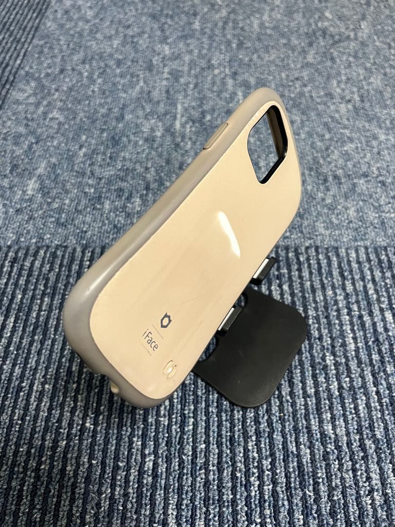 Iphone12 ifaceケース付き