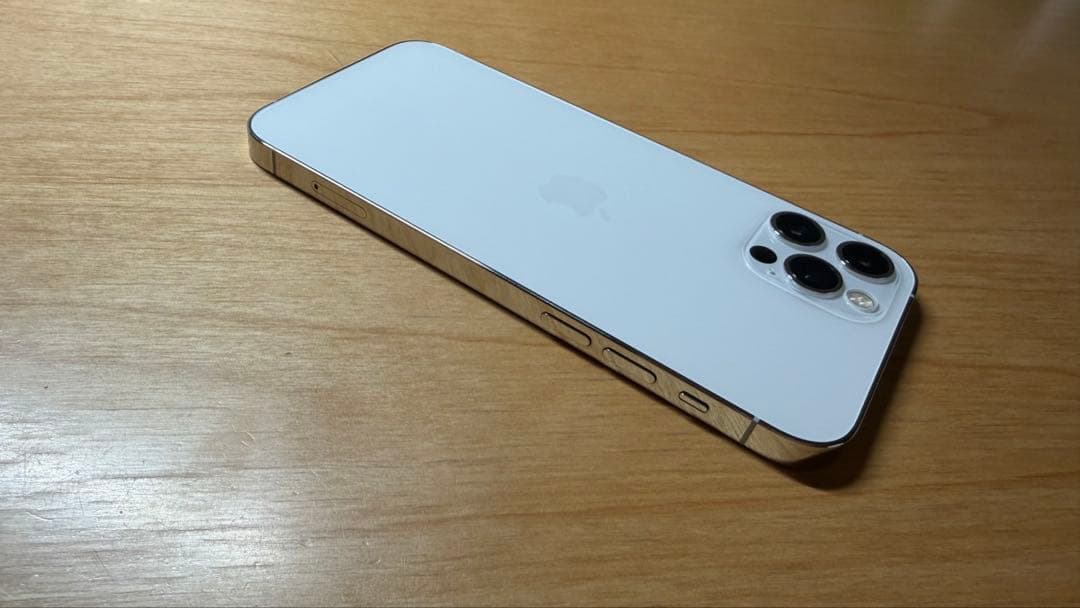 【正規品】iPhone12 Pro 256GB SIMフリーシルバー 箱・付属品