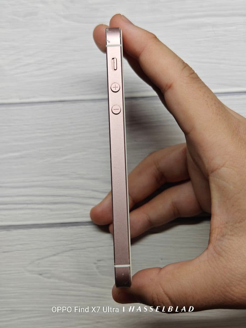 iPhone SE 初代 64GB ローズゴールド バッテリー99%