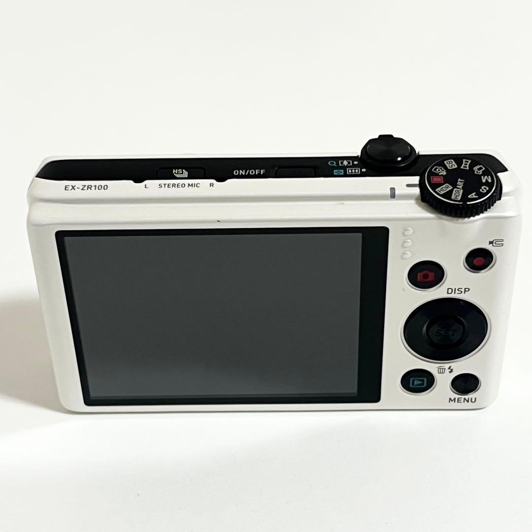 デジタルカメラ CASIO EXILIM EX-ZR100