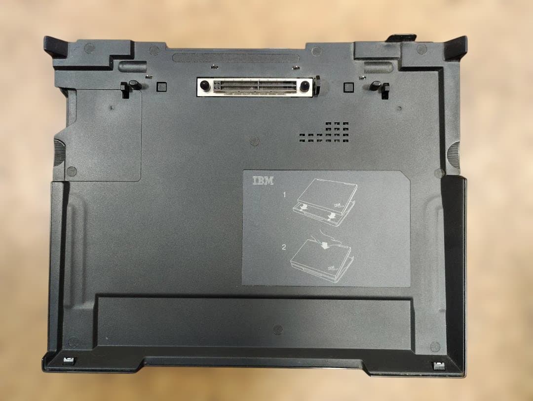 ジャンク品　希少品　IBM　ThinkPad i 1620 2661-2CJ