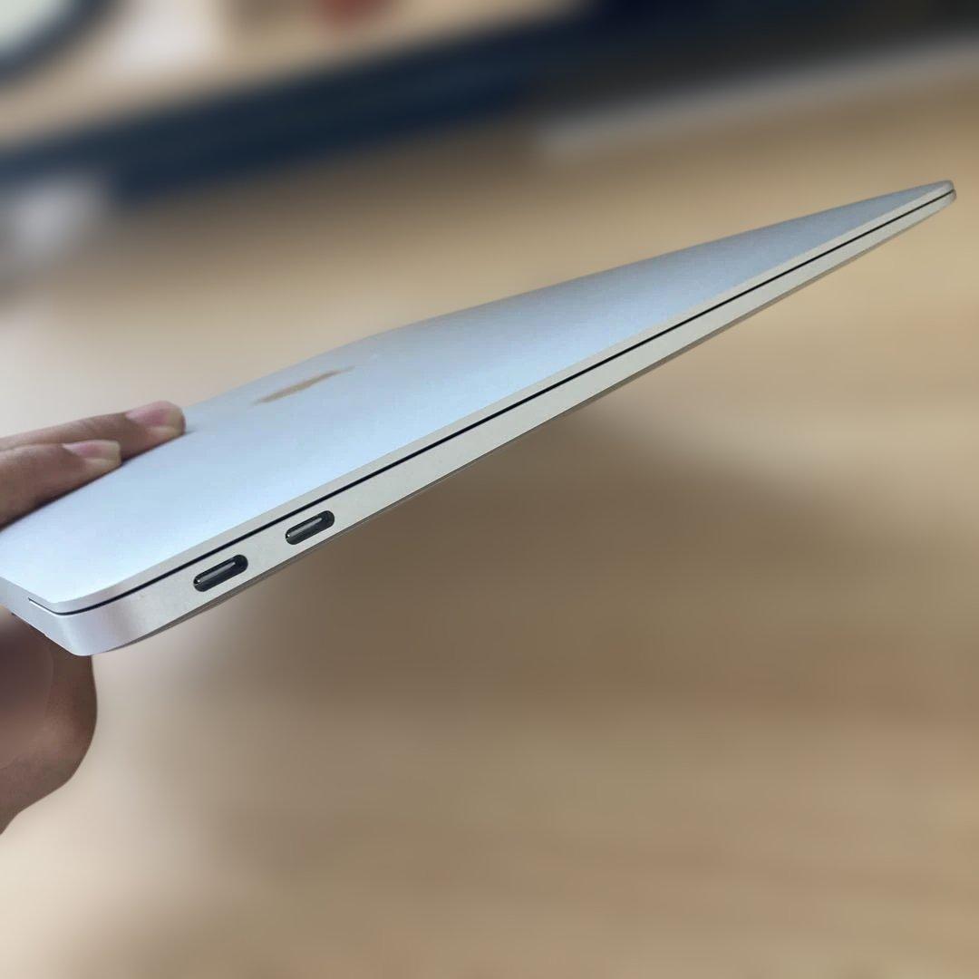 MacBook Air 13インチ/8GB/256GB 箱付き
