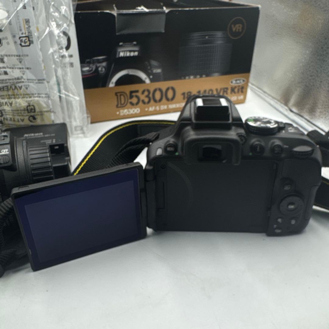 ④Nikon D5300 デジタル一眼レフカメラ