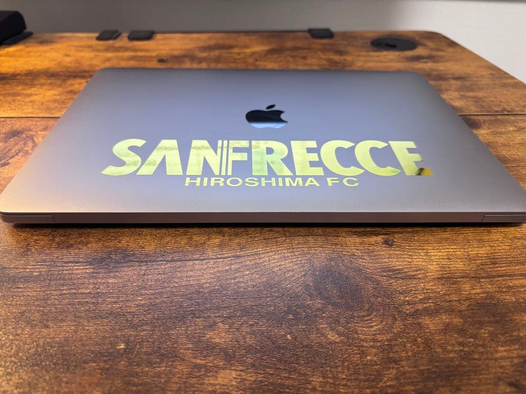 MacBook Pro 2020 i5 メモリ16GB SSD512GB