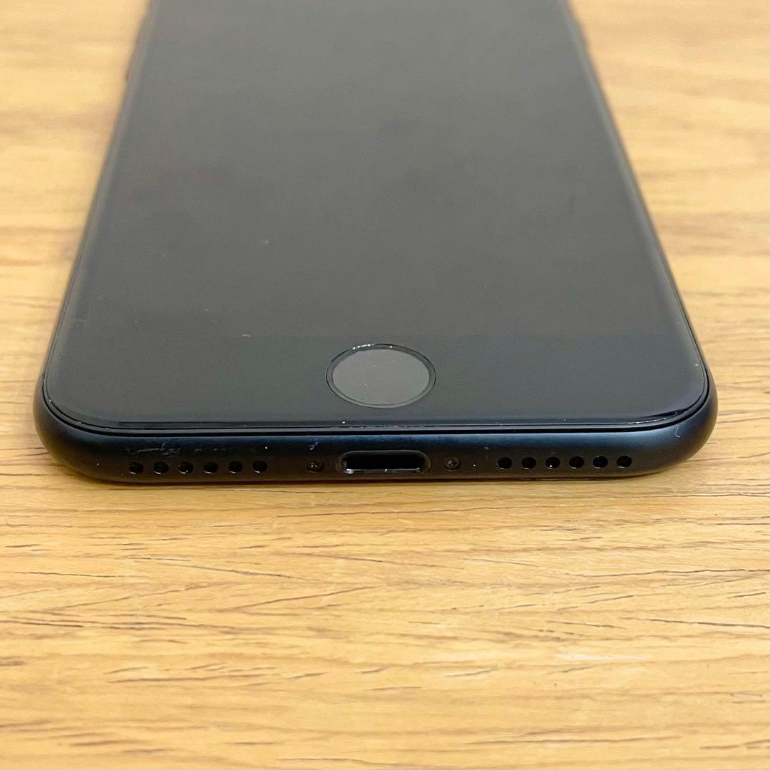 ◎ Apple iPhone SE 第三世代 MMYC3J/A 83%