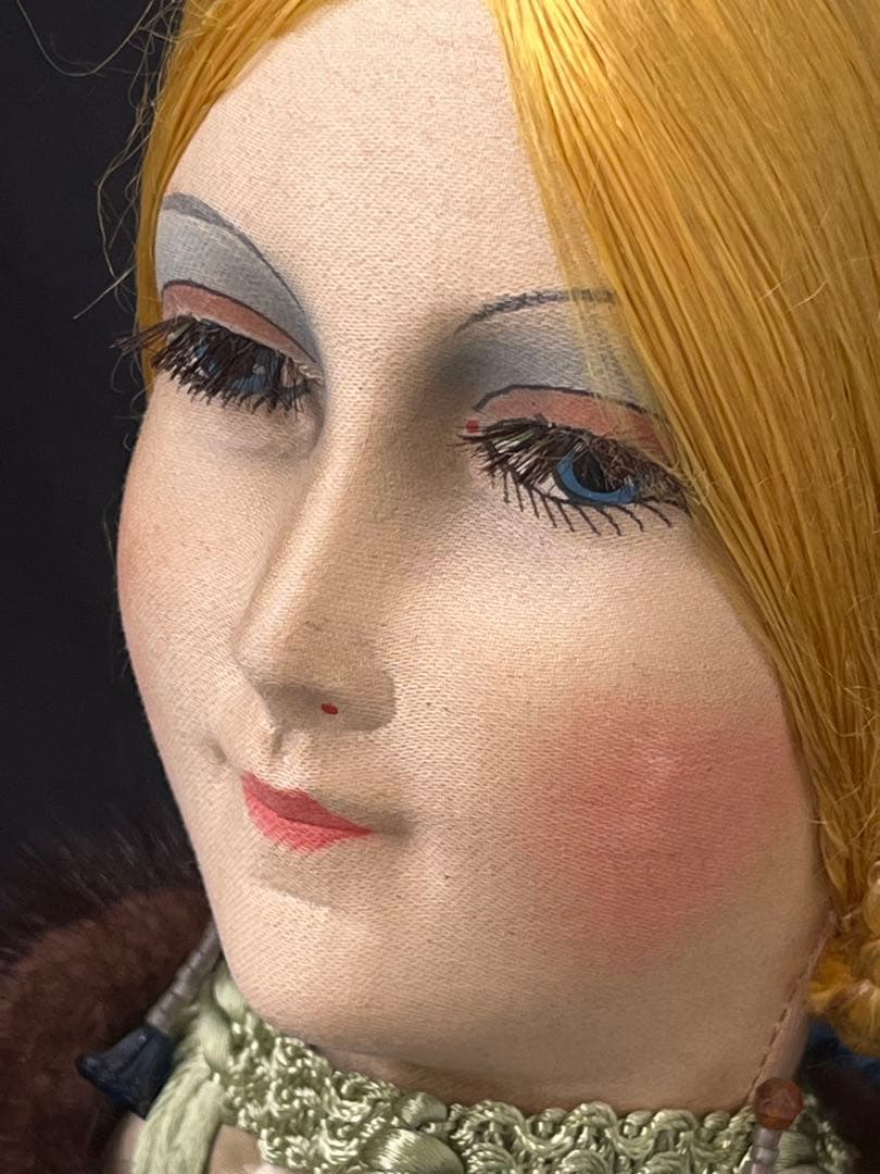 アンティークドールヴィクトリアン ブドワールドール1920sクロスボディ人形