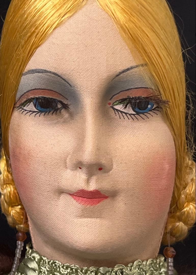 アンティークドールヴィクトリアン ブドワールドール1920sクロスボディ人形