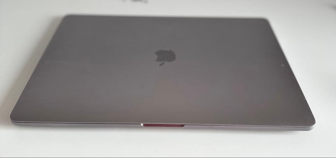 Macbook Pro 2019 15インチ Windows 11 Pro