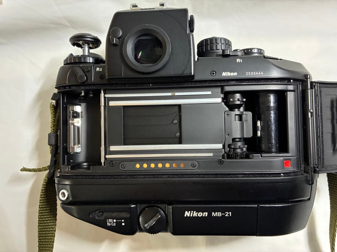 ニコン Nikon F4 一眼レフカメラ（動作確認済み）