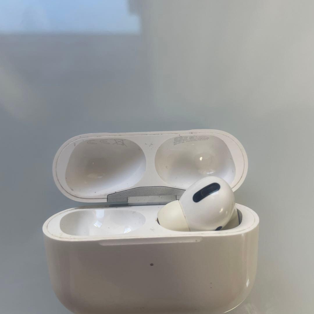 Apple AirPods Pro エアポッツ A2190 第1世代