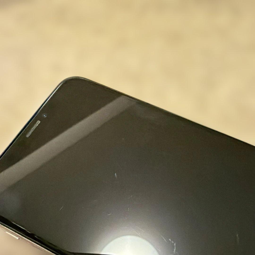 Apple iPhoneXs 256GB バッテリー83%