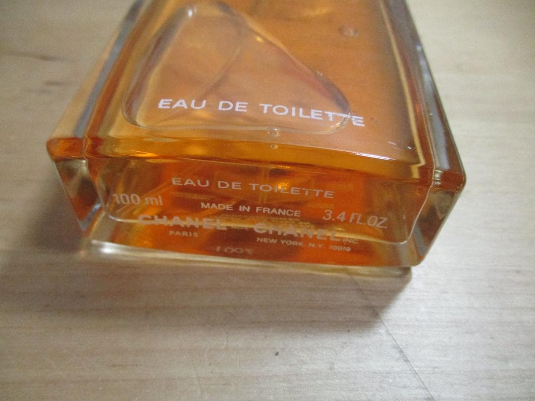 ★★　シャネル　アリュール　１００ｍｌ　ＥＤＴ　ほぼ未使用品　★★