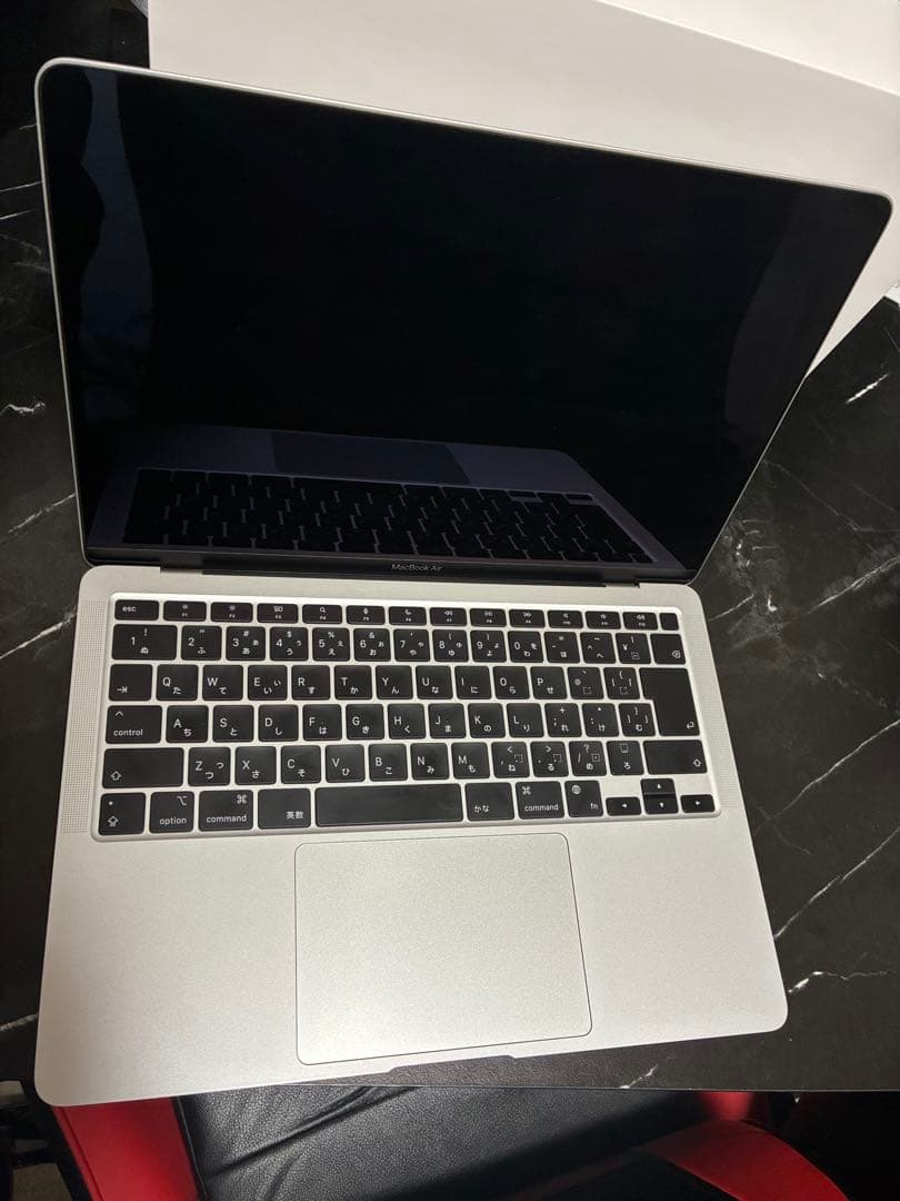 MacBook Air M1 シルバー（メモリ16GB/SSD 512GB)