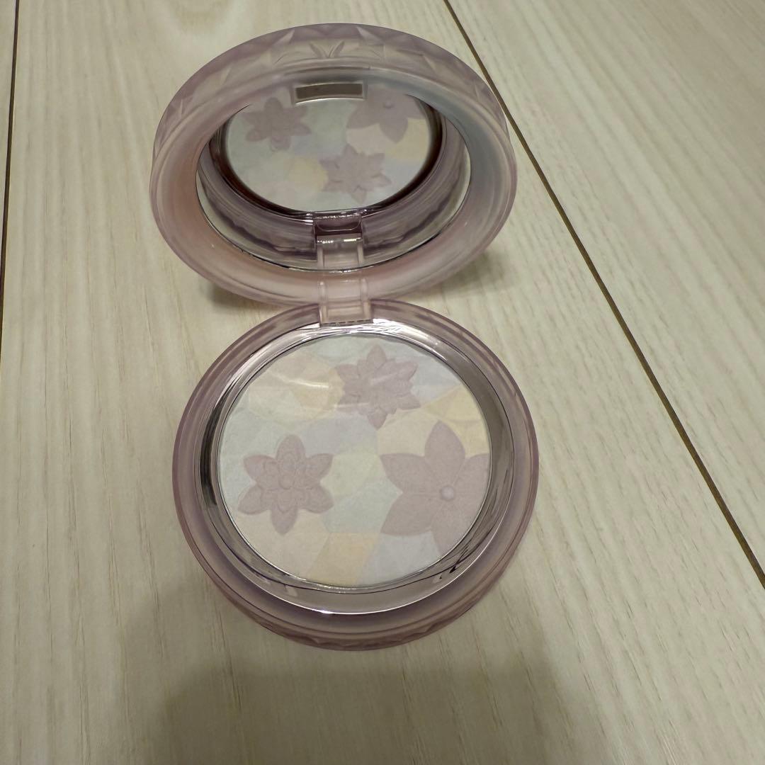 コスメデコルテ AQ オーラリフレクター04 twilight bloom