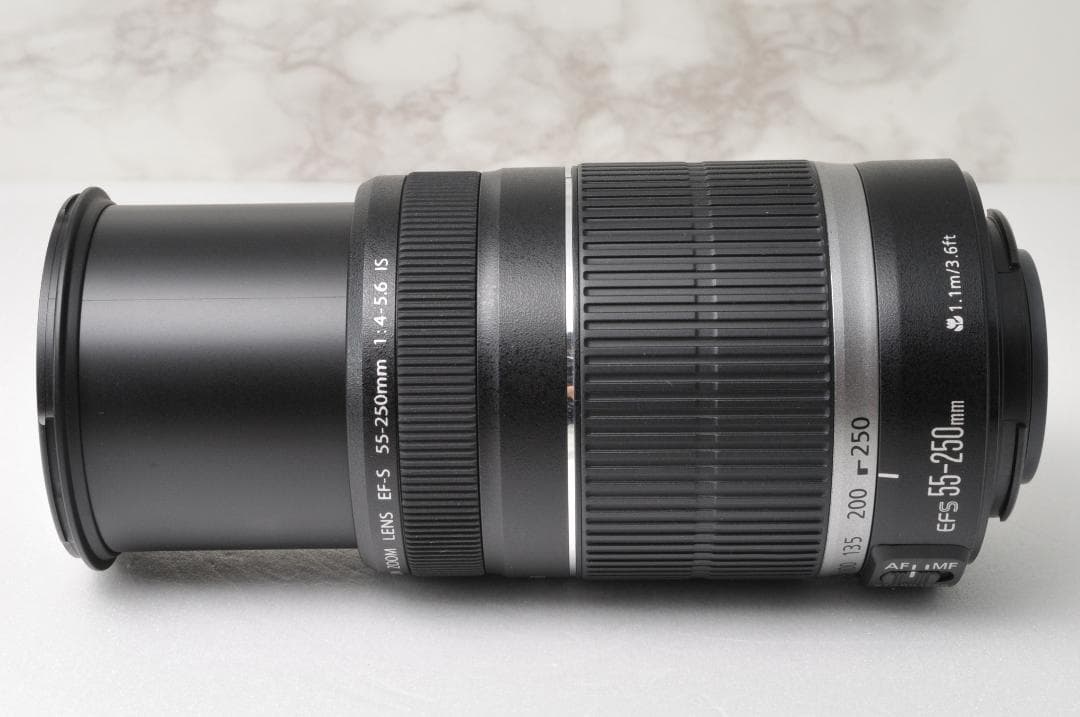 Canon EF-S 55-250mm IS❣️望遠レンズ 手ぶれ補正 人気