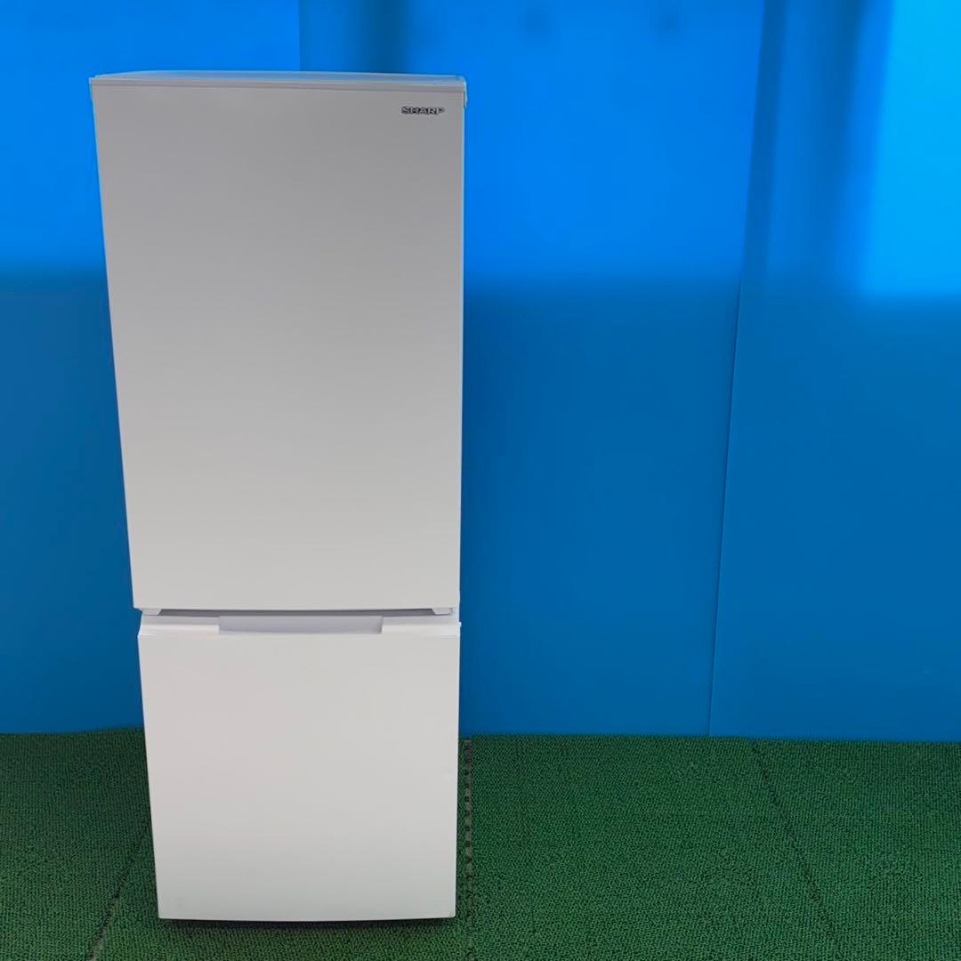 833 SHARP 冷蔵庫　200L弱 付け替えどっちもドア　極美品　一人暮らし