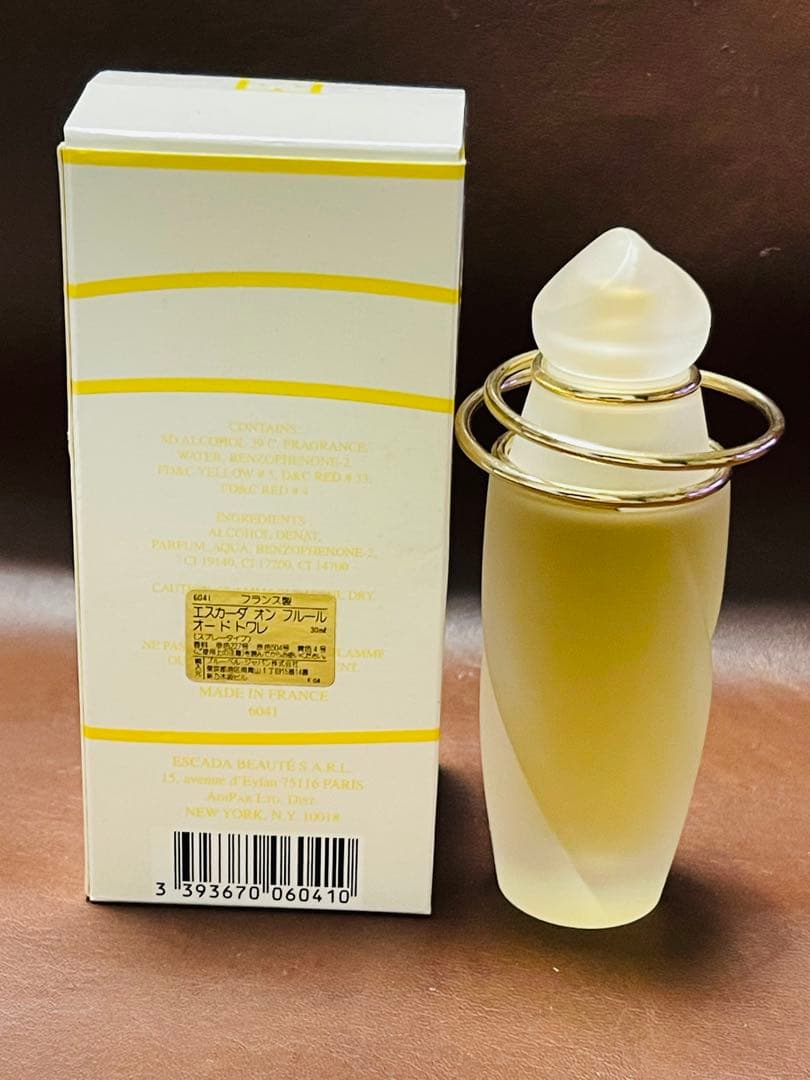ESCADA エスカーダ EN FLEURS オンフルール 30ml