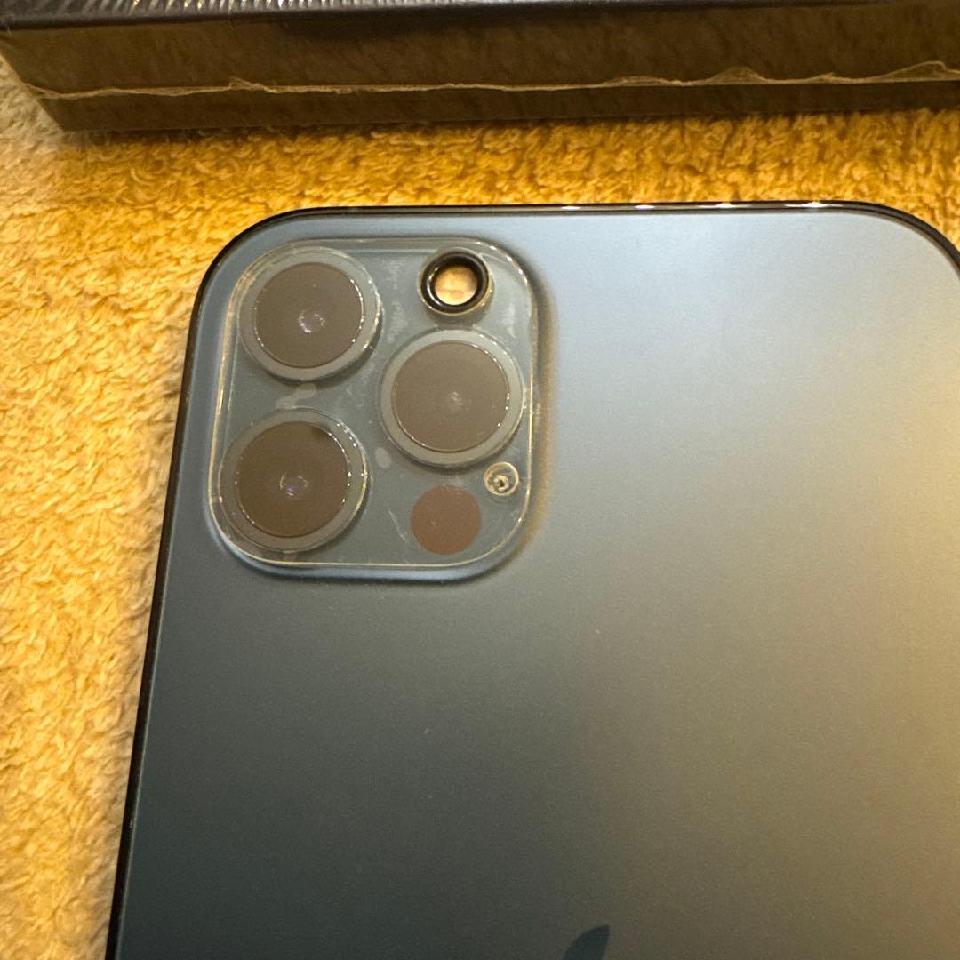 【美品】Apple iPhone 12 pro ブルー