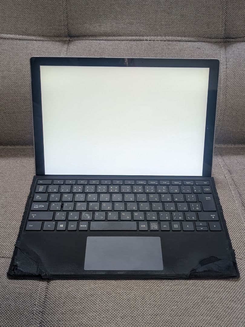 Surface Pro 7 i5 8GB 256GBタイプカバー付き1