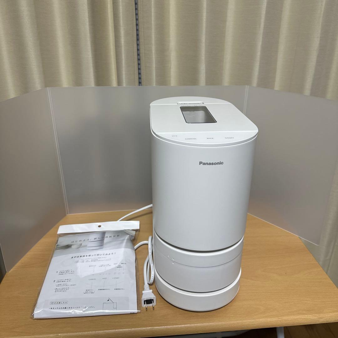 【2023年製】Panasonicパナソニック IH炊飯器 SR-AX1-W
