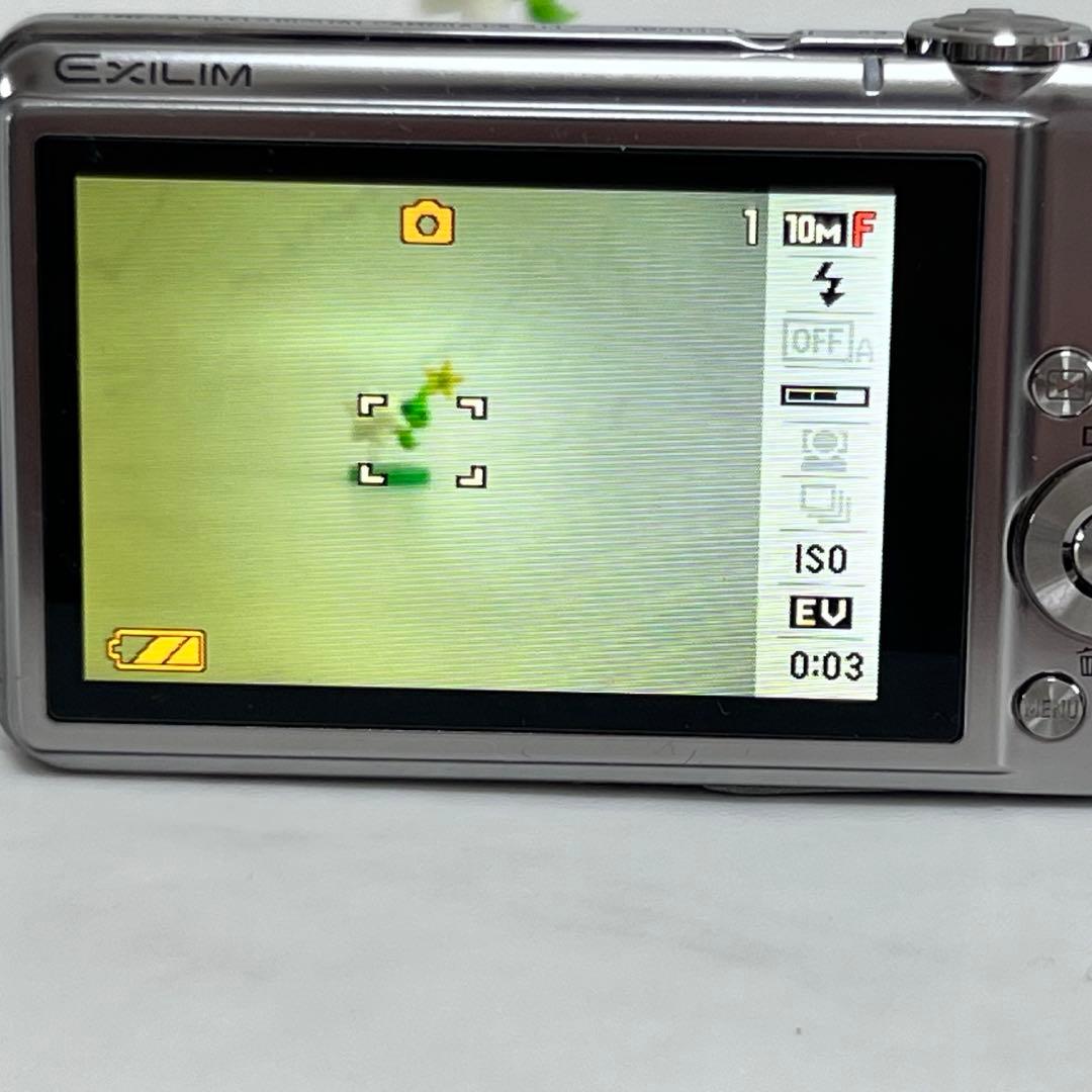 ✨美品✨CASIO EXILM CARD EX-S10オールド カメラ高騰中