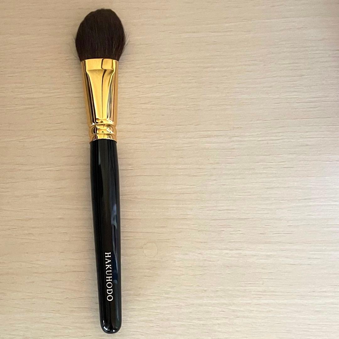 HAKUHODO S111 Bk チークブラシ 丸平 灰リス