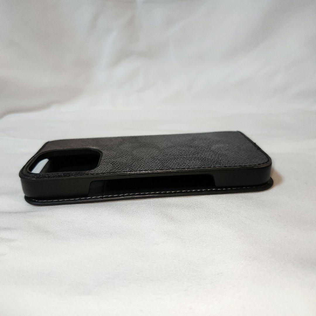 COACH　ブラック　手帳型ケース　アイフォン16プロ　iPhone16PRO