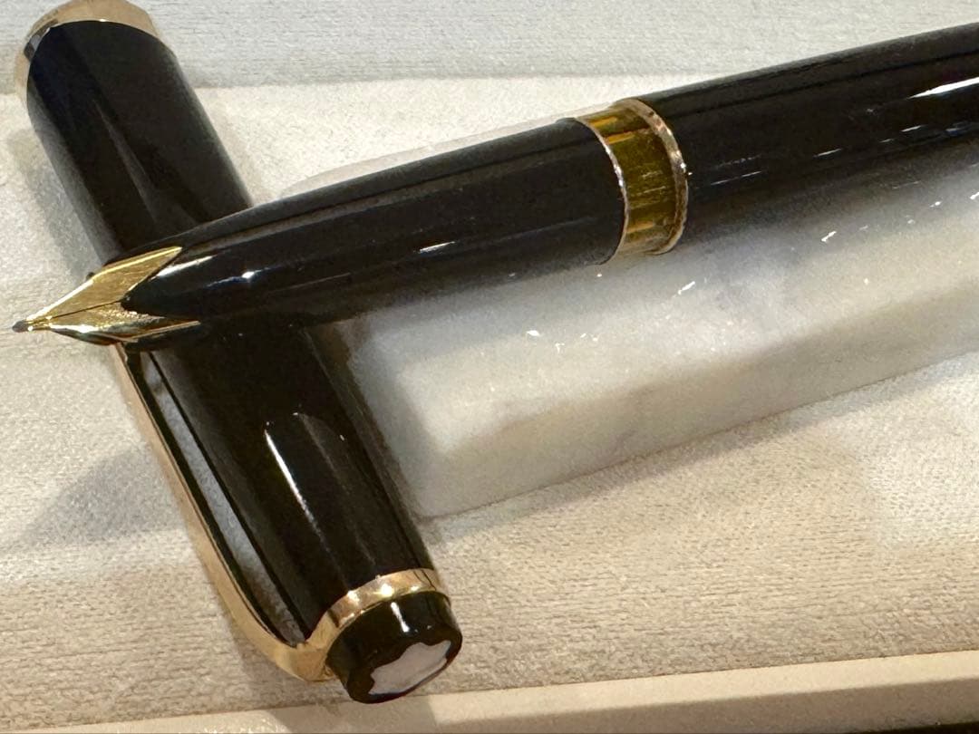 【極美品】モンブラン万年筆 No12 1960s ペン先18c 750 ブラック