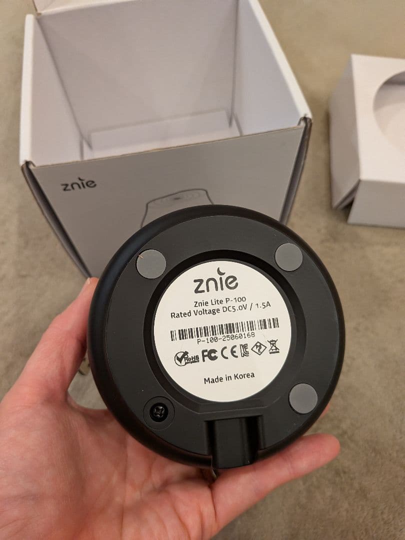 Znie Lite 睡眠改善　リラックス　安眠　2モード　ブラック　16500円