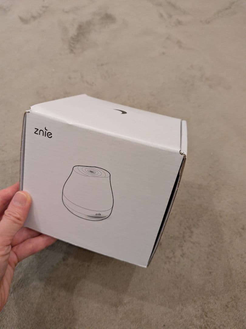 Znie Lite 睡眠改善　リラックス　安眠　2モード　ブラック　16500円
