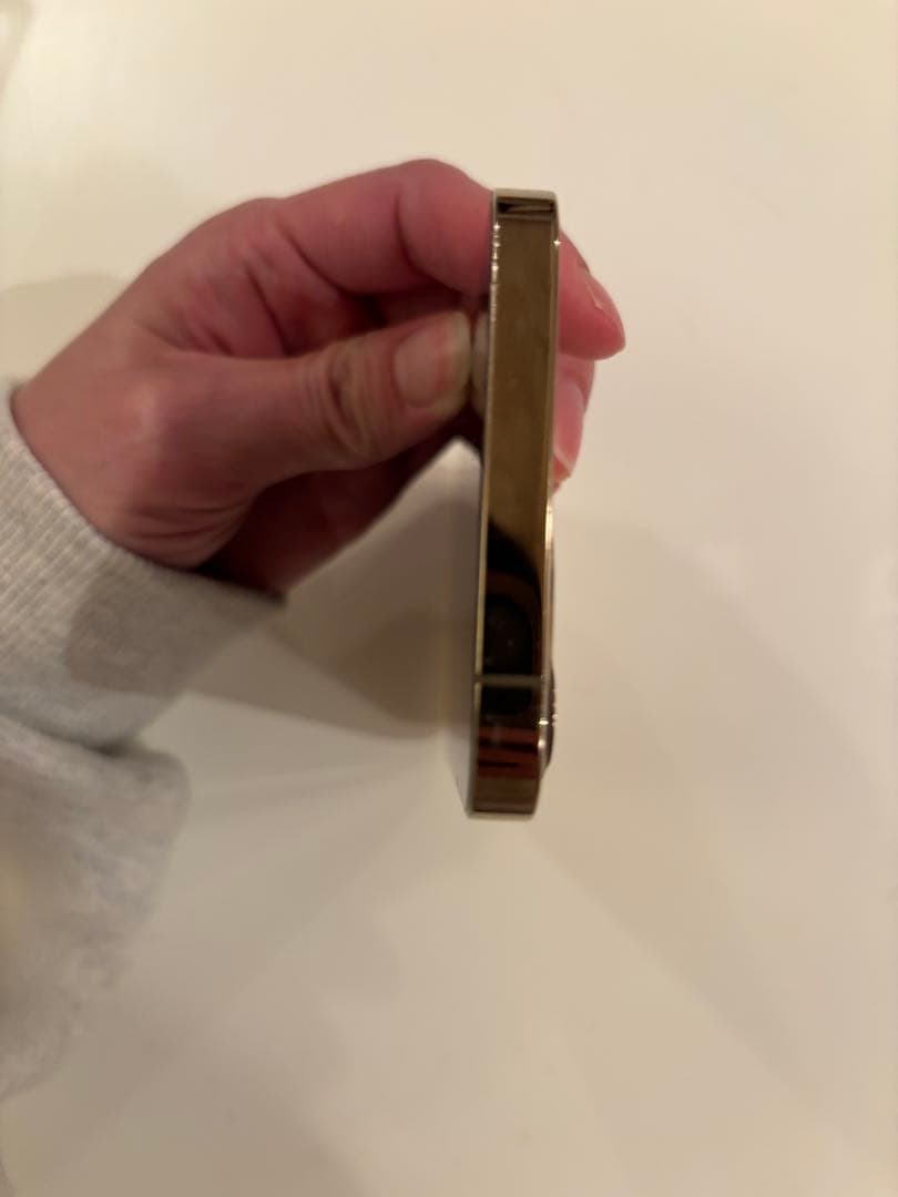 Apple iPhone 12 pro ゴールド