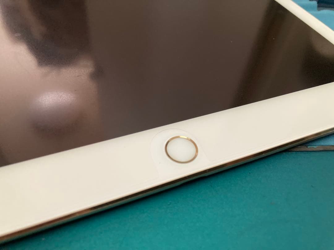 Apple　iPad Pro 12.9 第2世代