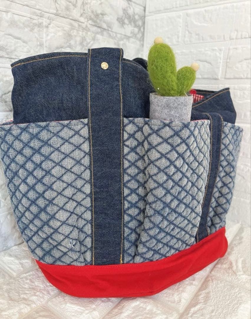 4✳B様♡専用 ポーチ付き♡リメイクデニムファートートバッグ(^^)