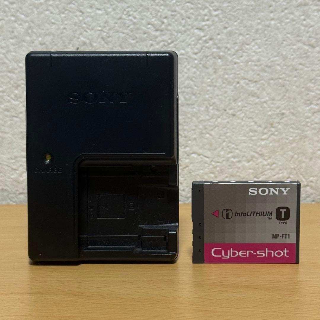 メモリースティック4GB付き　SONY Cyber-shot DSC-T10