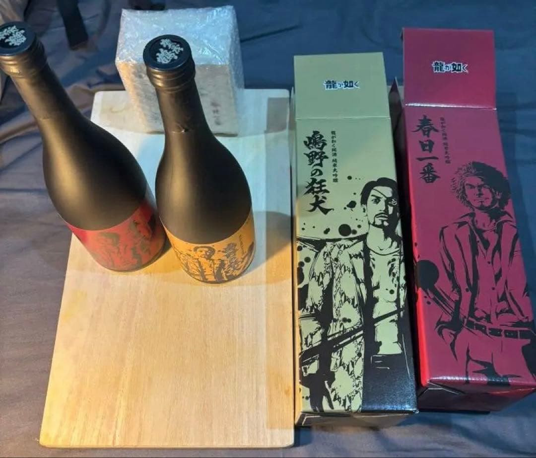 龍が如く賀茂鶴日本酒2本セット真島春日未開封(๑•̀ㅂ•́)