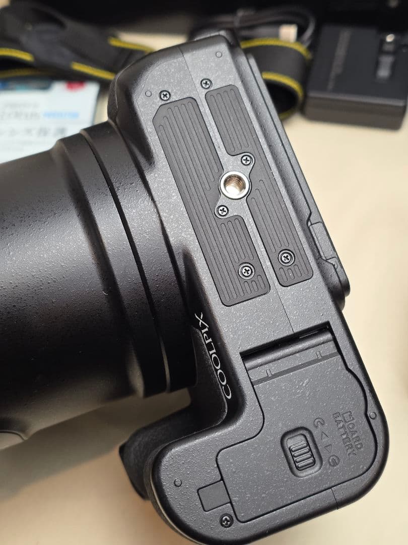 【T51Y】新品級■ ニコン Nikon COOLPIX P1000 使用感無し