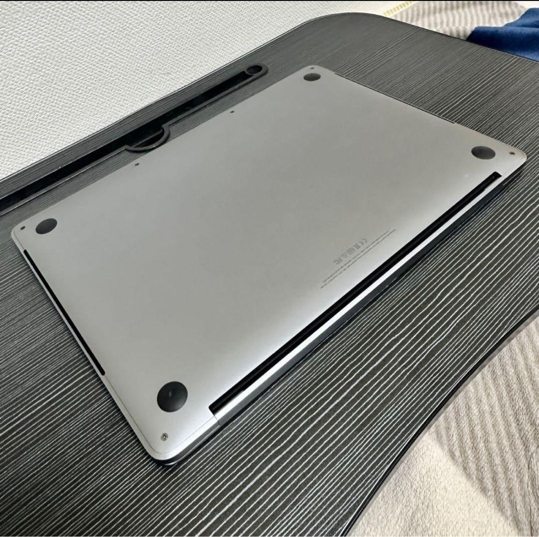 MacBook本体 Apple MacBook Pro Touch Bar 512GB