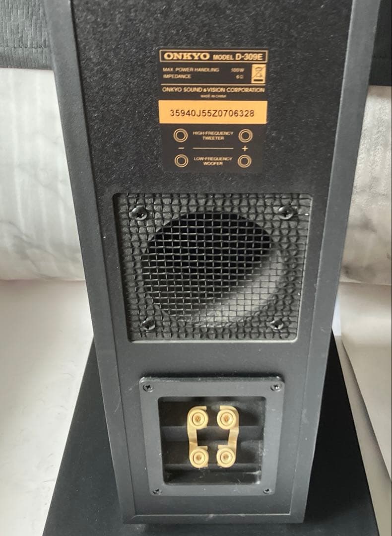 【ONKYO】 D-309E トールボーイ型スピーカー①