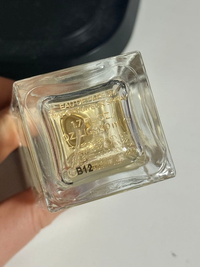 TOM FORD パフューム WHITE SUEDE 50ml