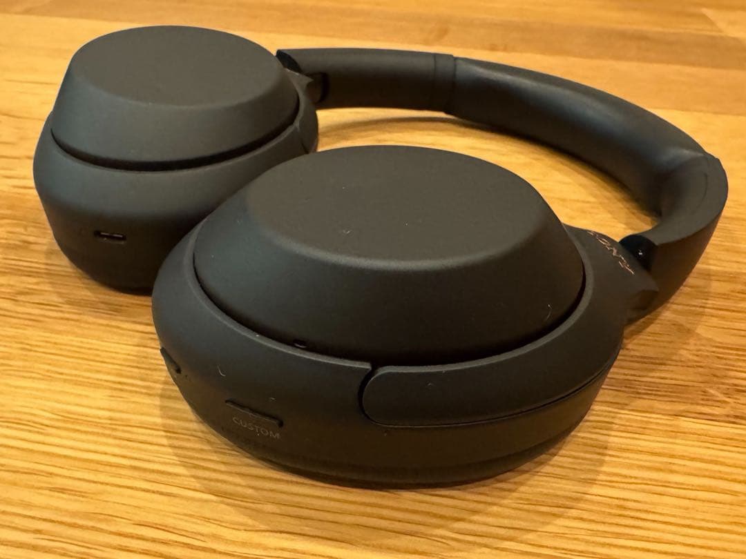 美品 SONY WH-1000XM4（B） ワイヤレスノイズキャンセリング