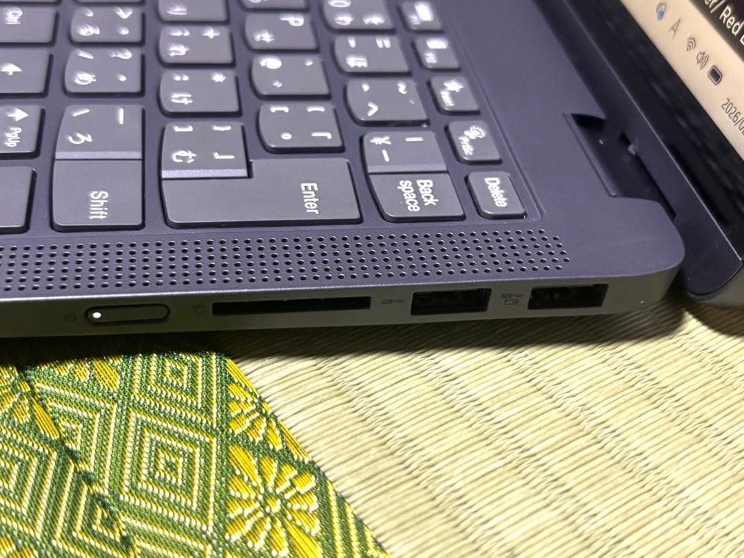 Windowsノート本体 Lenovo IdeaPad Flex 570