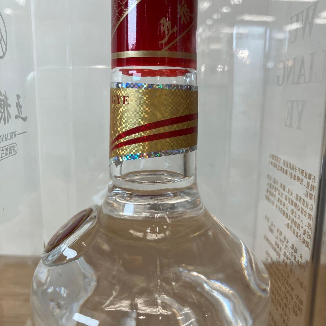 未開栓 500ml 五粮液 ごりょうえき 42% ケース・巾着付き②