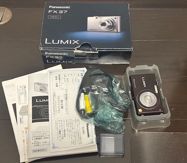 【動作未確認】Panasonic LUMIX DMC-FX37 ブラウン 箱付き