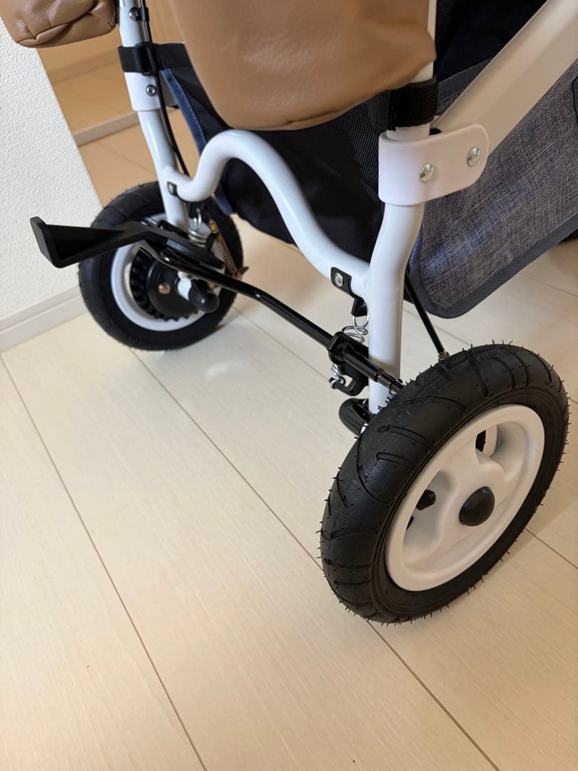 【美品】エアバギー　AIRBUGGY　ドーム3　DOME3　ラージ　ペットカート